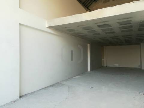 Loja  Arrendamento em Glória e Vera Cruz,Aveiro