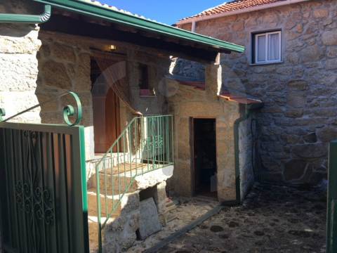 Moradia T2 Venda em Pinheiro,Aguiar da Beira