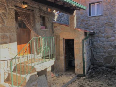 Moradia T2 Venda em Pinheiro,Aguiar da Beira