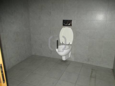 Loja  Arrendamento em Glória e Vera Cruz,Aveiro