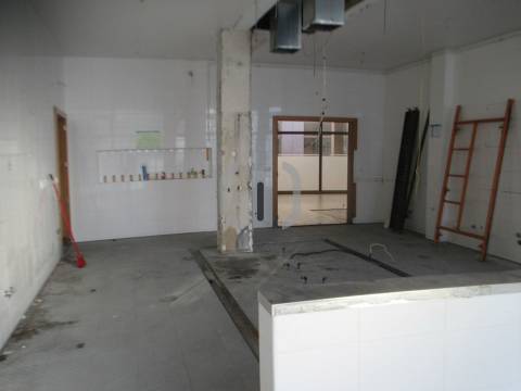 Loja  Venda em Glória e Vera Cruz,Aveiro