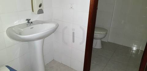 Escritório  Arrendamento em Glória e Vera Cruz,Aveiro