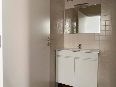 Apartamento T0+1 Venda em Glória e Vera Cruz,Aveiro