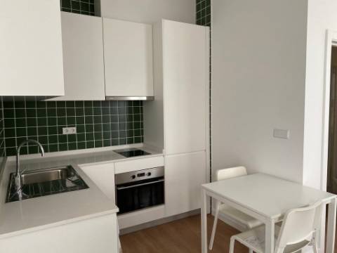 Apartamento T0+1 Venda em Glória e Vera Cruz,Aveiro
