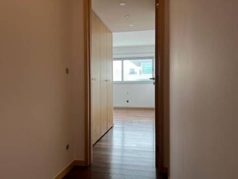 Apartamento T3 DUPLEX Venda em Glória e Vera Cruz,Aveiro