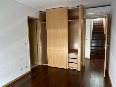 Apartamento T3 DUPLEX Venda em Glória e Vera Cruz,Aveiro