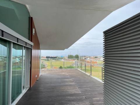 Apartamento T3 DUPLEX Arrendamento em Glória e Vera Cruz,Aveiro