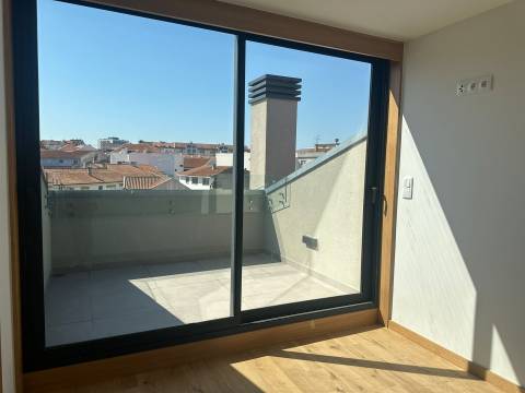 Apartamento T3 DUPLEX Venda em Glória e Vera Cruz,Aveiro