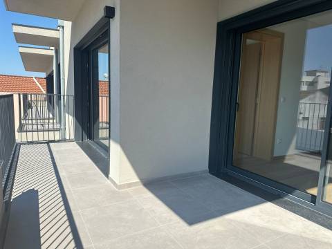 Apartamento T3 DUPLEX Venda em Glória e Vera Cruz,Aveiro