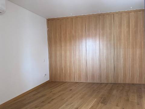 Apartamento T2 Venda em Glória e Vera Cruz,Aveiro