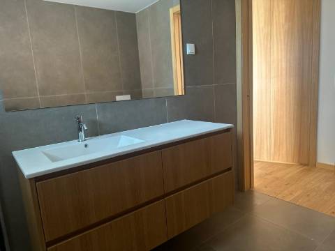 Apartamento T2 Venda em Glória e Vera Cruz,Aveiro