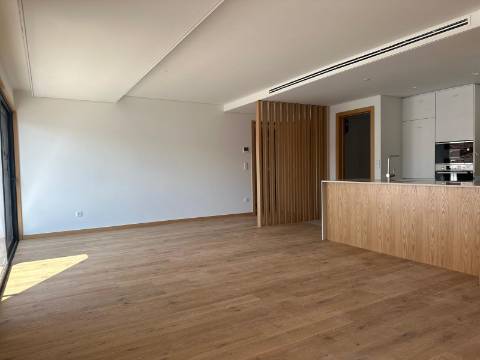 Apartamento T2 Venda em Glória e Vera Cruz,Aveiro