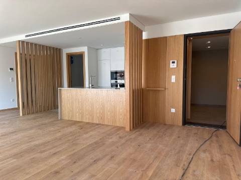 Apartamento T2 Venda em Glória e Vera Cruz,Aveiro