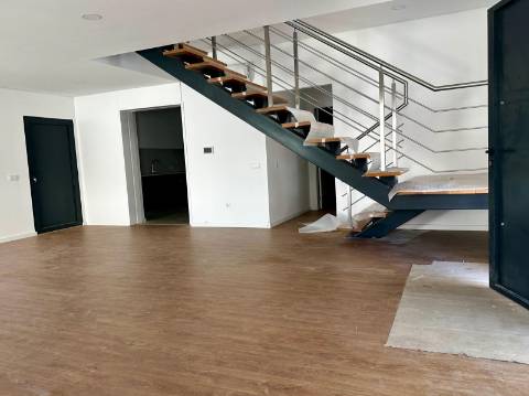 Moradia T4 Venda em Eixo e Eirol,Aveiro