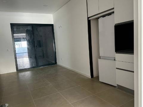 Moradia T4 Venda em Eixo e Eirol,Aveiro