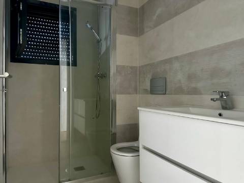 Moradia T4 Venda em Eixo e Eirol,Aveiro