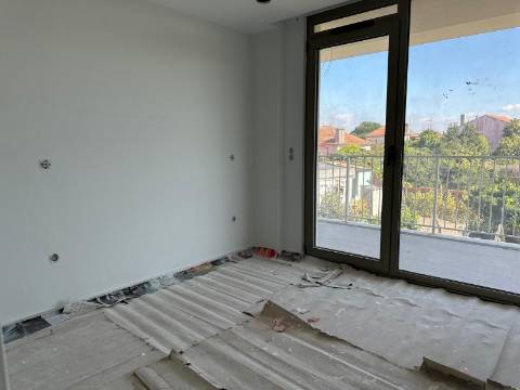 Apartamento T3 DUPLEX Venda em Aradas,Aveiro