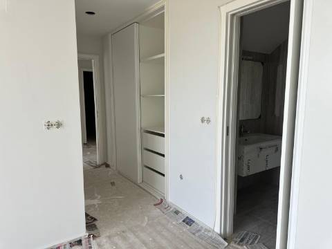 Apartamento T3 DUPLEX Venda em Aradas,Aveiro