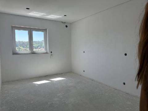 Apartamento T2 Venda em Oiã,Oliveira do Bairro