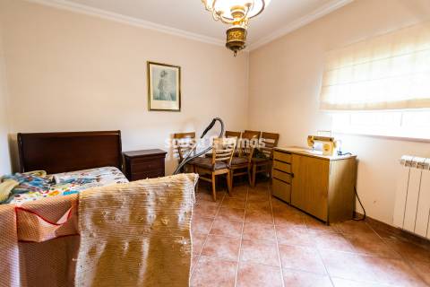 Moradia T4 Venda em Regueira de Pontes,Leiria