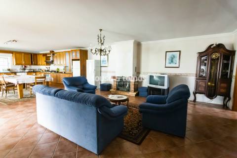 Moradia T4 Venda em Regueira de Pontes,Leiria