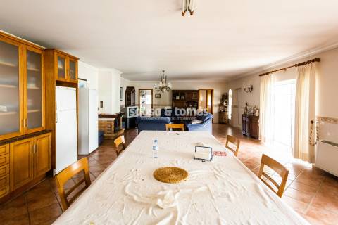 Moradia T4 Venda em Regueira de Pontes,Leiria