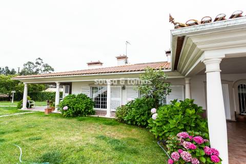 Moradia T4 Venda em Regueira de Pontes,Leiria