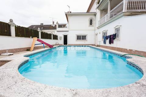 Moradia T4 Venda em Regueira de Pontes,Leiria