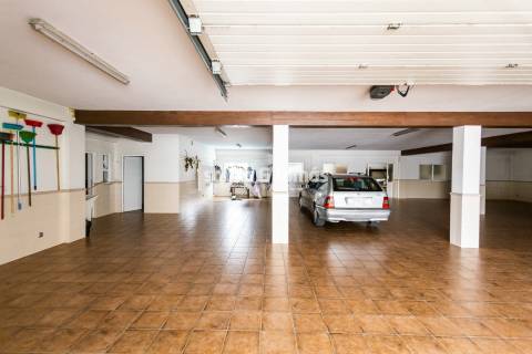 Moradia T4 Venda em Regueira de Pontes,Leiria