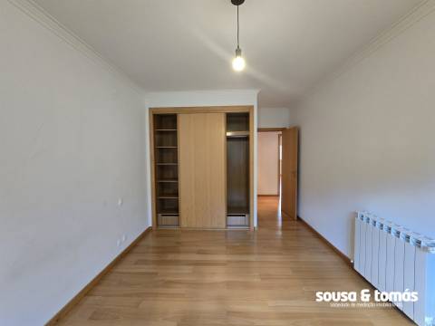 Apartamento T3 Arrendamento em Parceiros e Azoia,Leiria