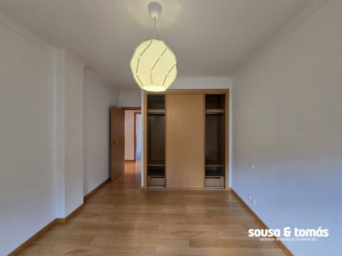 Apartamento T3 Arrendamento em Parceiros e Azoia,Leiria