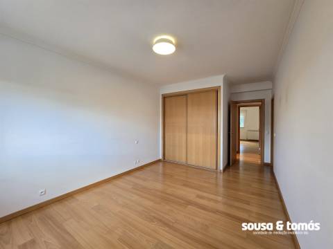 Apartamento T3 Arrendamento em Parceiros e Azoia,Leiria