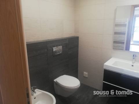 Apartamento T3 Arrendamento em Leiria, Pousos, Barreira e Cortes,Leiria