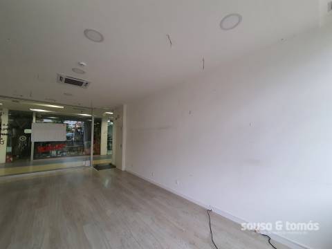 Loja  Venda em Marrazes e Barosa,Leiria