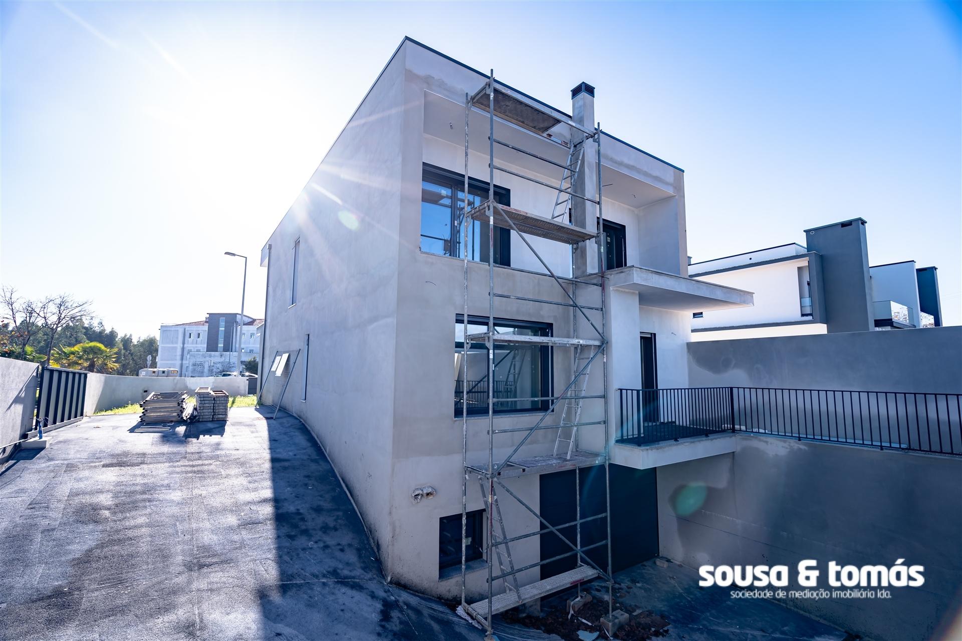 Moradia T4 Venda em Marrazes e Barosa,Leiria