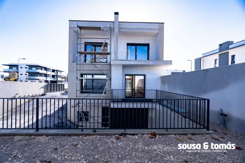 Moradia T4 Venda em Marrazes e Barosa,Leiria