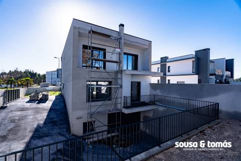 Moradia T4 Venda em Marrazes e Barosa,Leiria