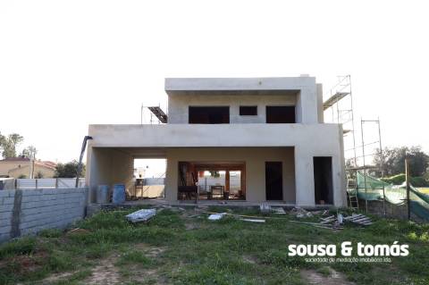 Moradia T4 Venda em Souto da Carpalhosa e Ortigosa,Leiria