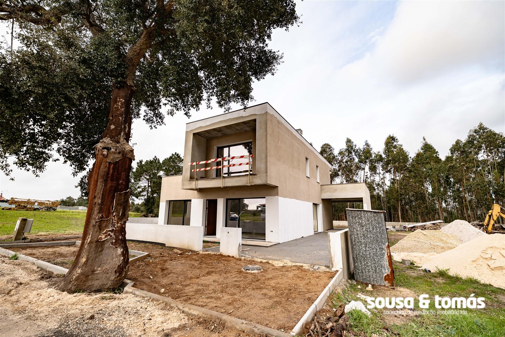 Moradia T4 Venda em Souto da Carpalhosa e Ortigosa,Leiria