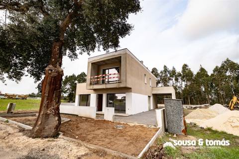 Moradia T4 Venda em Souto da Carpalhosa e Ortigosa,Leiria