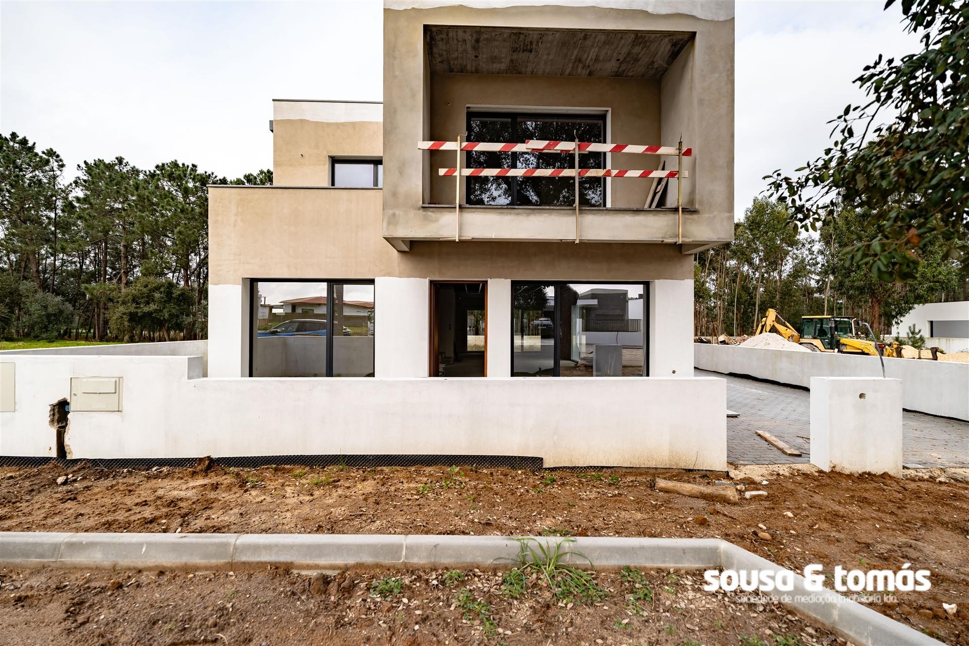 Moradia T4 Venda em Souto da Carpalhosa e Ortigosa,Leiria