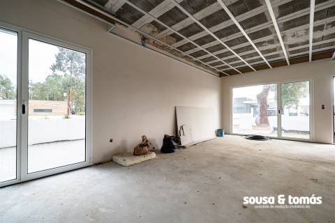Moradia T4 Venda em Souto da Carpalhosa e Ortigosa,Leiria