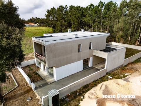 Moradia T4 Venda em Souto da Carpalhosa e Ortigosa,Leiria