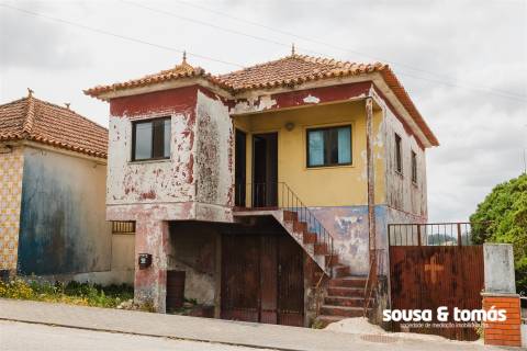 Moradia T3 Venda em Regueira de Pontes,Leiria