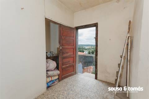 Moradia T3 Venda em Regueira de Pontes,Leiria