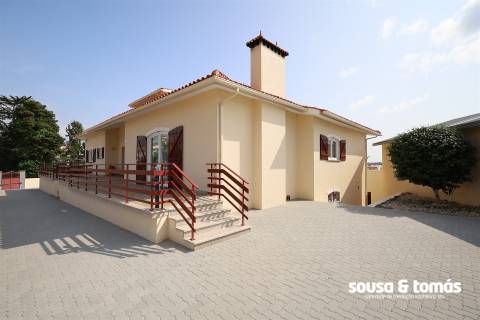 Moradia T4 Venda em Marrazes e Barosa,Leiria