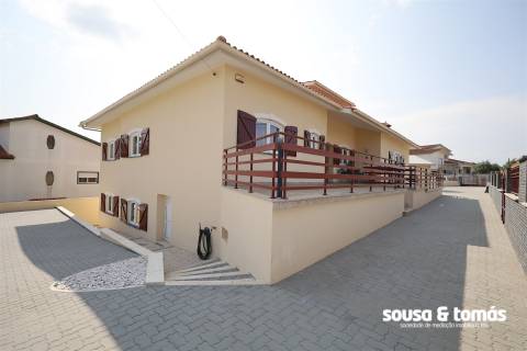 Moradia T4 Venda em Marrazes e Barosa,Leiria