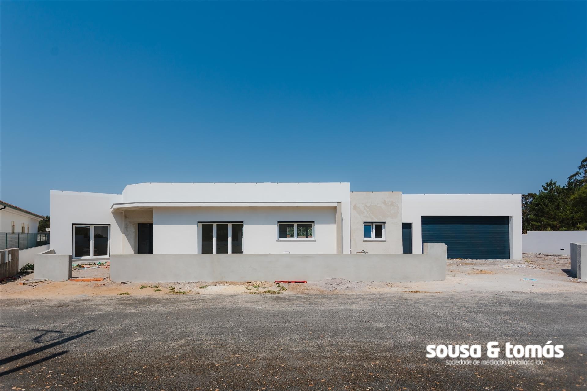 Moradia T3+1 Venda em Amor,Leiria