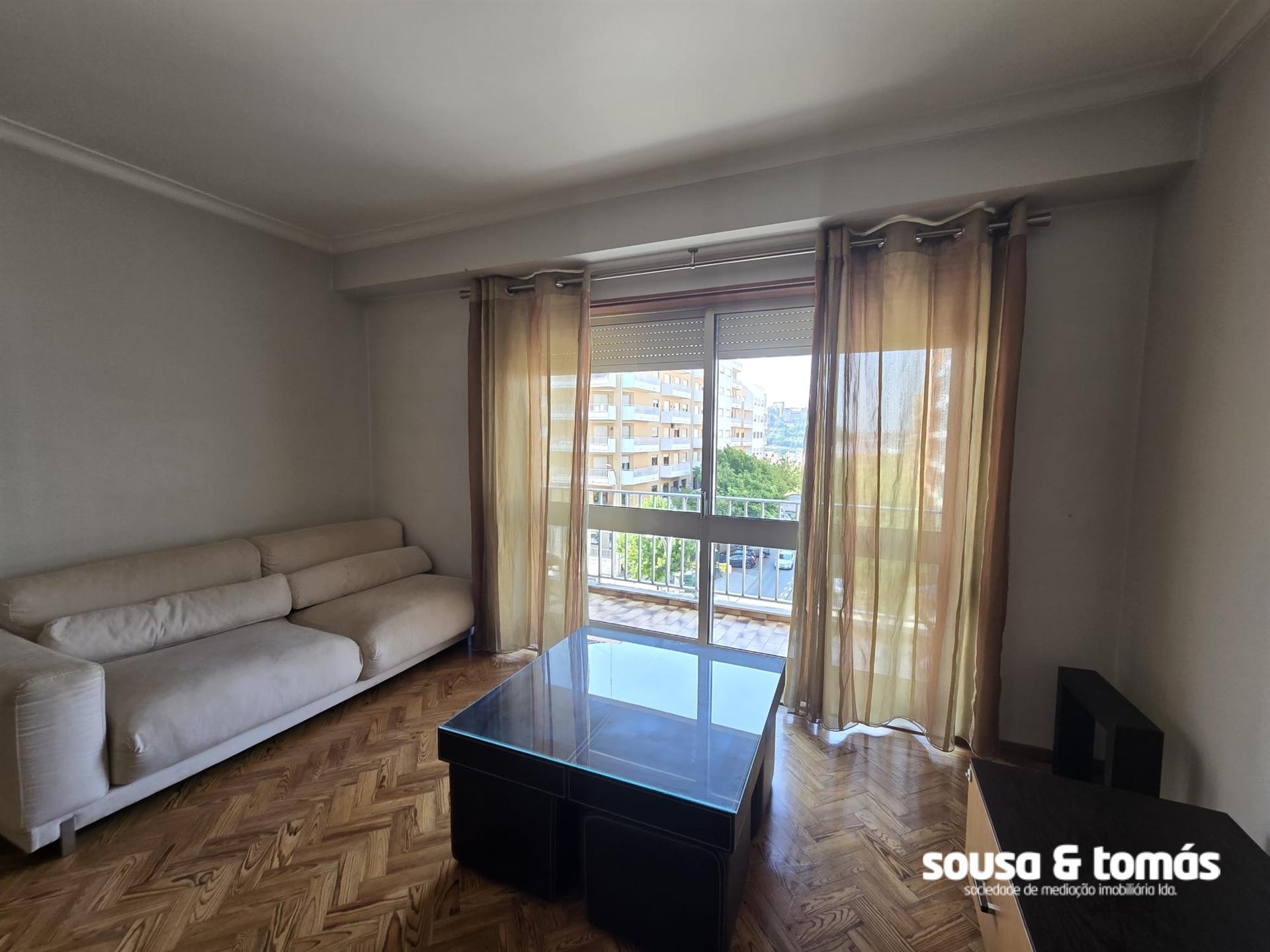 Quarto  Arrendamento em Leiria, Pousos, Barreira e Cortes,Leiria