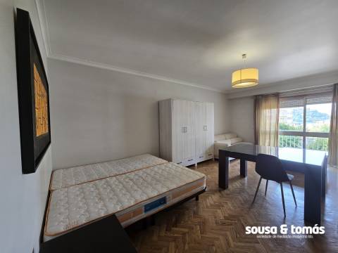 Quarto  Arrendamento em Leiria, Pousos, Barreira e Cortes,Leiria